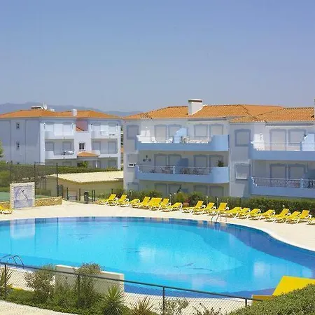 Holiday In The Sunshine - Algarve